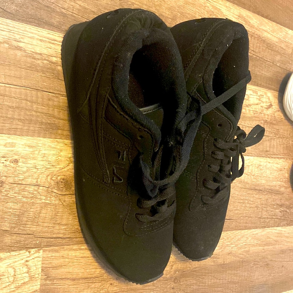 Black size 8 1/2